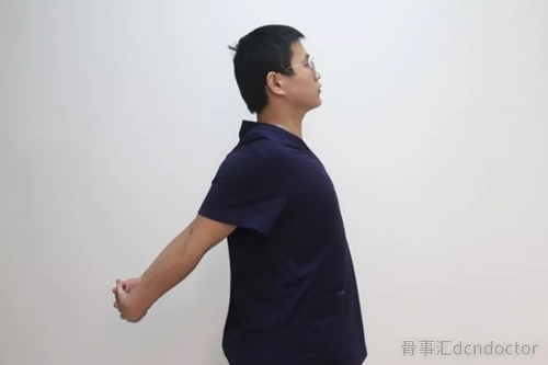 走路多了腿酸胀，这几个放松动作不能忘！