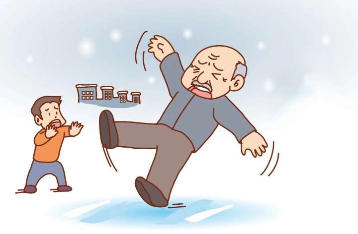 德尔康尼急诊科专家：雪天出行如何避免损伤或将损伤降到最低