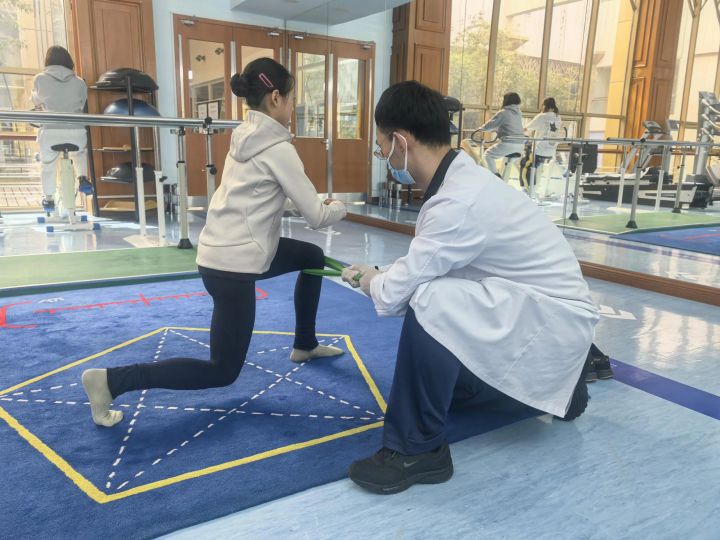 应对少年儿童运动伤，我院成立“少年儿童运动伤病诊疗协作组”