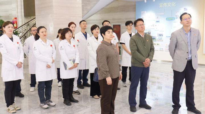 海淀区人民检察院与德尔康尼联合开展主题党日活动