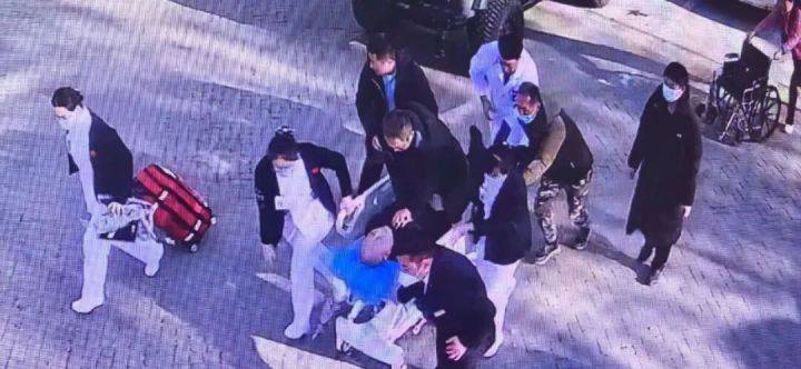 18分钟生死营救：德尔康尼成功复苏心脏骤停患者