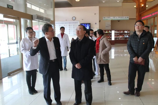 海淀区常务副区长孟景伟一行就非公党建工作赴德尔康尼调研