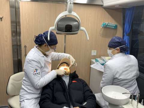 中国冰雪移动医疗平台为冰雪项目国家集训队开展新冠康复期专项巡诊