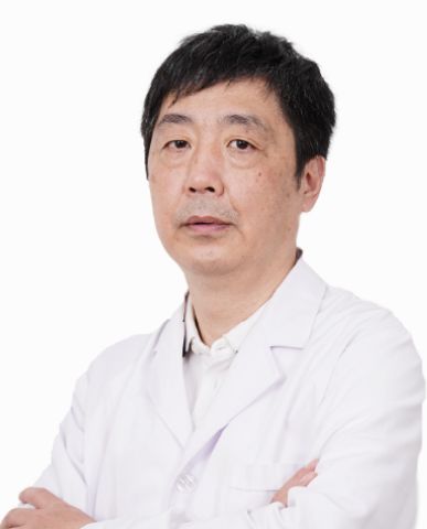 陈坚